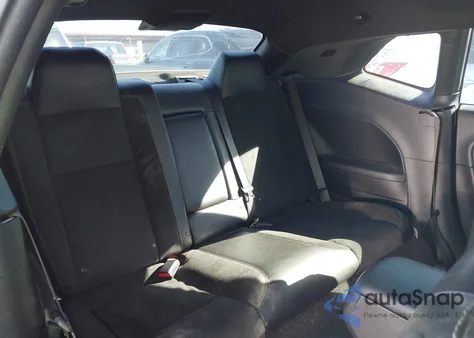 2021 Dodge Challenger R/T z USA, uszkodzony, nr VIN 2C3CDZBT6MH670624